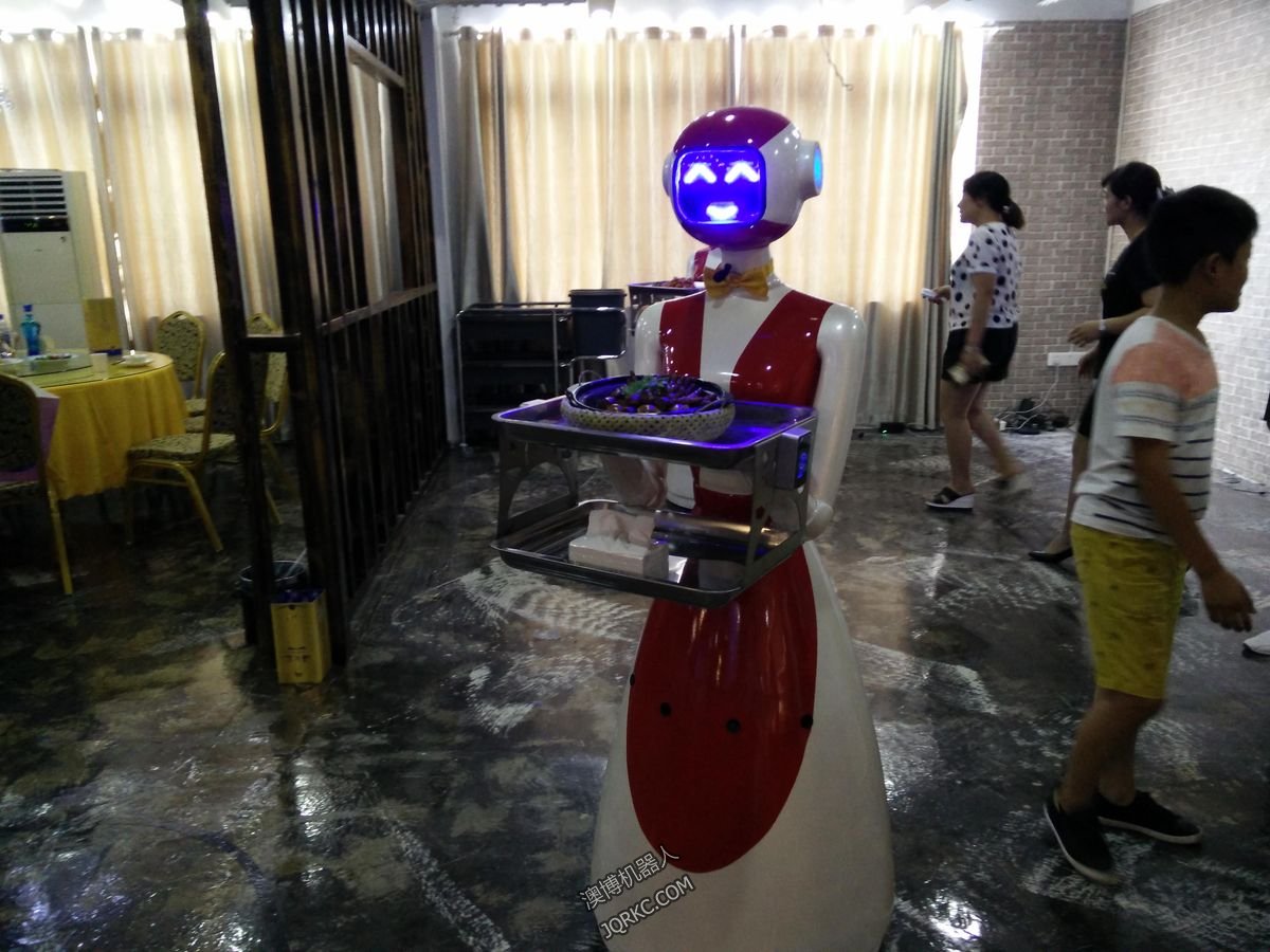 服務(wù)機(jī)器人能解決餐飲行業(yè)用工荒問(wèn)題嗎？